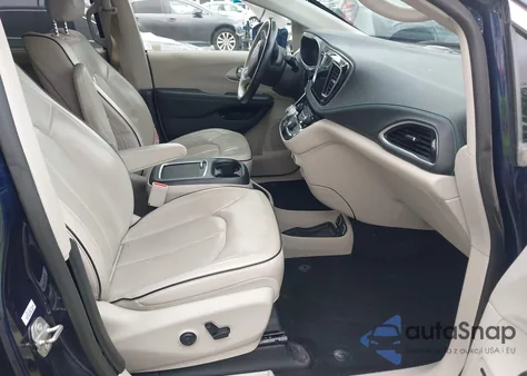 2019 Chrysler Pacifica Hybrid Limited из США, поврежденный, VIN 2C4RC1N73KR668765
